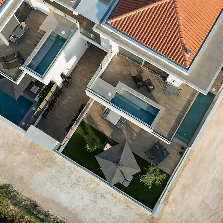 Sweet Mary 4* نافبليو