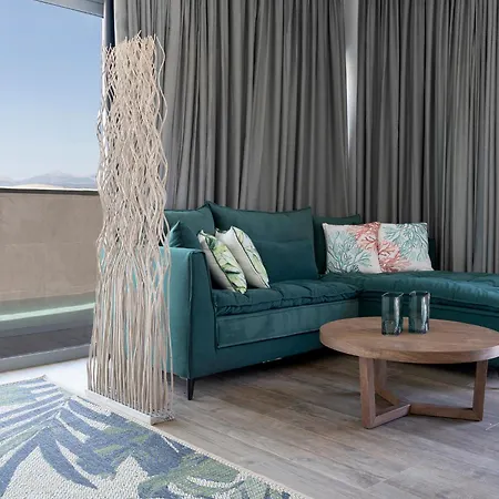 Sweet Mary 4* نافبليو